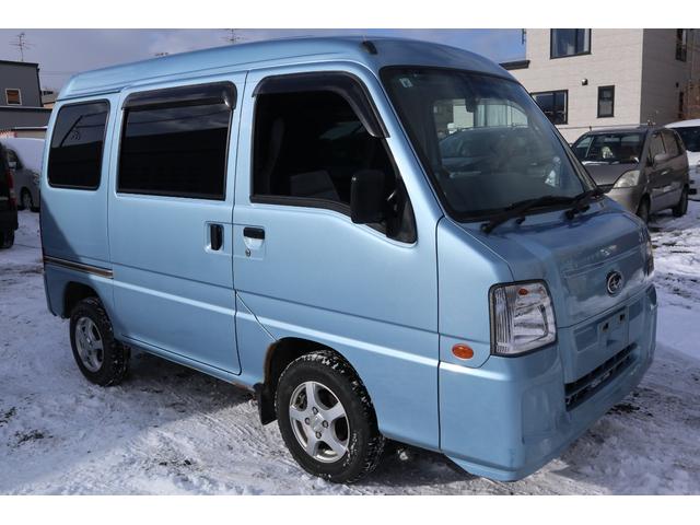 サンバーバン トランスポーター　４ＷＤ　キーレス・ＡＴ・４ＷＤ・４．２万キロ（3枚目）