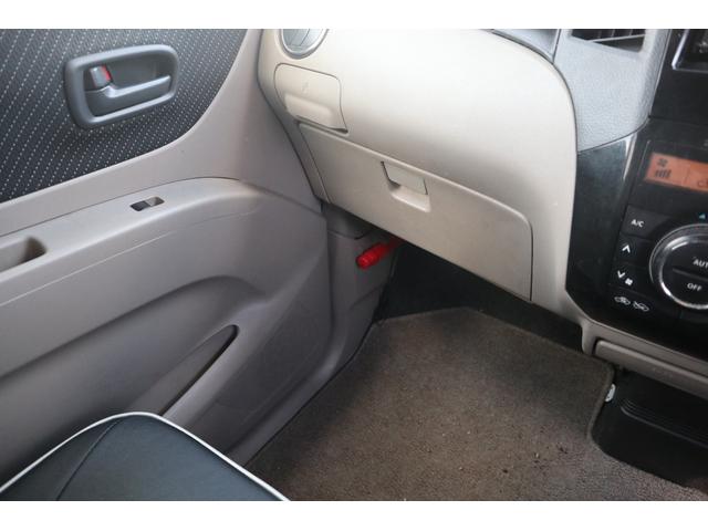 ���Ђ̊i���L���d�f�r�ۏ؂͑S���e�n�߂��̃f�B�[���[���ɉ􃌃b�J�[�E�o�b�e���[�オ��Ȃǂɂ��\���Ώۂ͏��N�x�i�V�ԁj�o�^����P�T�N�E�P�W���L���ȓ�����ԂP�N�`�R�N�����e���قȂ�R�^�C�v�����p�Ӂ�����