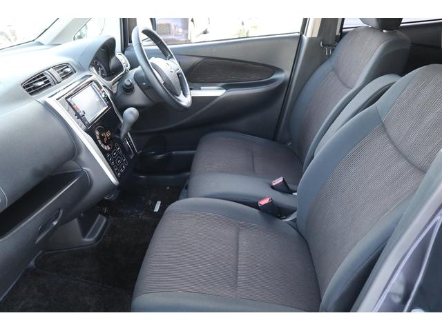 デイズ Ｘ　４ＷＤ　ナビ・ＴＶ・バックカメラ・アイドリングストップ・Ｒ９／９月・走行すくない１．６万キロ（7枚目）