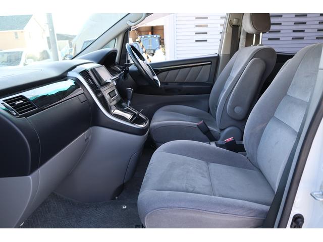 ������Ԃ͐����_���E�ƎҐ�p���|�@�E�{�f�B�R�[�g���Z�b�g�ŃT�[�r�X���Ă���A�V�[�g�ȂǓ��ɂЂǂ�����͐��X�^�b�t���X�`�[�����@�Ŕ����v���܂��B��������蒸�����悤�C�������߂č�Ƃ��Ă���܂��I