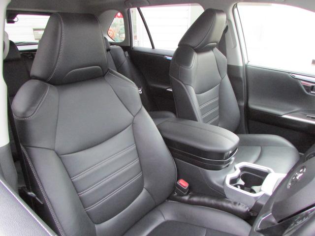 ＲＡＶ４ ハイブリッドＧ　ヒッチメンバー／パワーバックドア／アップサス／モデリスタエアロ／サンルーフ／ビルトインＥＴＣ／クルーズコントロール／シートヒーター／ステアリングヒーター／フルセグＴＶ／バックカメラ／サイドカメラ／（33枚目）