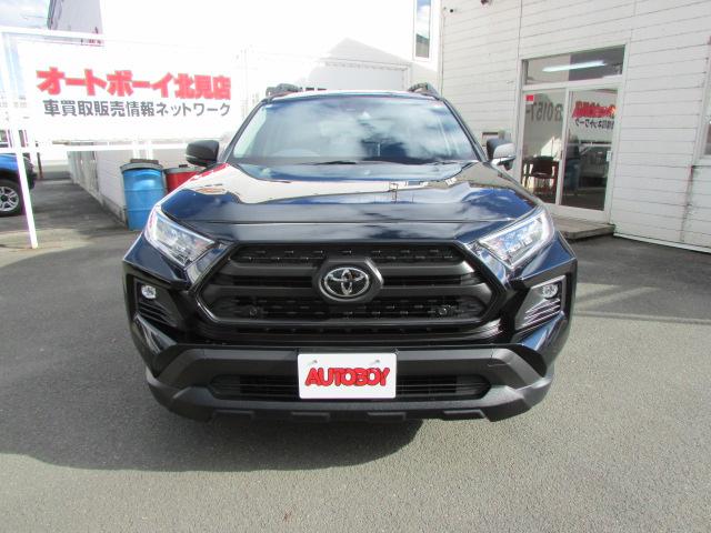 ＲＡＶ４ アドベンチャー　オフロードパッケージＩＩ　ＬＥＤヘッドライト／シートヒーター／ステアリングヒーター／フルセグＴＶ／バックカメラ／レーダークルーズコントロール／ビルトインＥＴＣ２．０／パワーバックドア／エンジンスターター（2枚目）