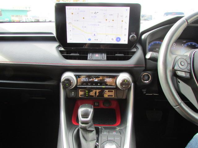 ＲＡＶ４ アドベンチャー　オフロードパッケージＩＩ　ＬＥＤヘッドライト／シートヒーター／ステアリングヒーター／フルセグＴＶ／バックカメラ／レーダークルーズコントロール／ビルトインＥＴＣ２．０／パワーバックドア／エンジンスターター（12枚目）