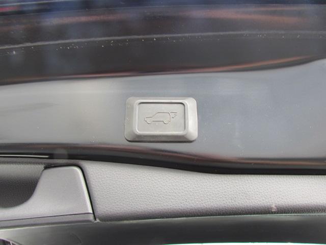 ＲＡＶ４ アドベンチャー　オフロードパッケージＩＩ　ＬＥＤヘッドライト／シートヒーター／ステアリングヒーター／フルセグＴＶ／バックカメラ／レーダークルーズコントロール／ビルトインＥＴＣ２．０／パワーバックドア／エンジンスターター（37枚目）