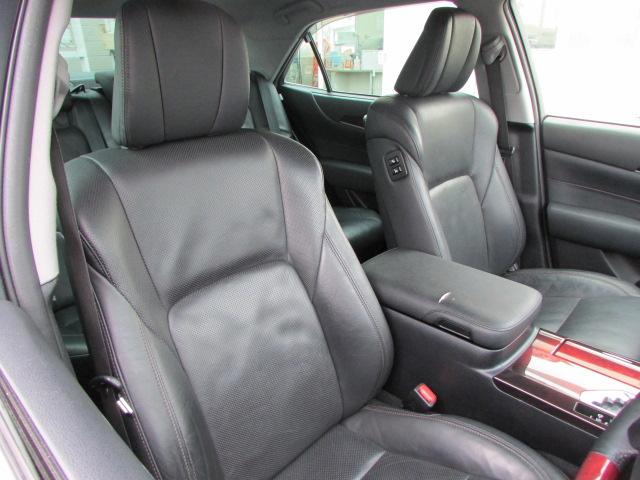 クラウンマジェスタ Four プリクラッシュセーフティー/純正ナビ/フルセグTV/バックカメラ/LEDヘッドライト/ビルトインETC/全席シートヒーター/パワーシート/グリップヒーター/レーダークルーズコントロール(34枚目)