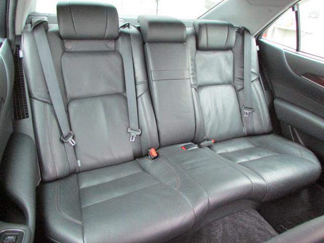 クラウンマジェスタ Four プリクラッシュセーフティー/純正ナビ/フルセグTV/バックカメラ/LEDヘッドライト/ビルトインETC/全席シートヒーター/パワーシート/グリップヒーター/レーダークルーズコントロール(37枚目)