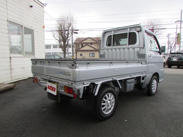 ハイゼットトラック エクストラ　パワーステアリング／パワーウィンドウ／エアコン／荷台作業灯／キーレス（4枚目）