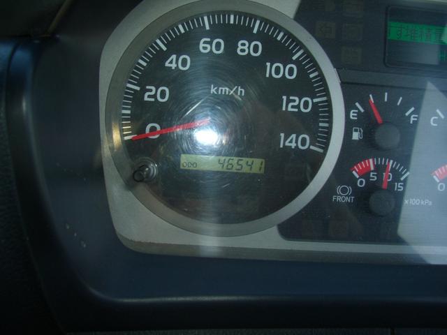 ヒノレンジャー 4t 4段ラジコン 標準ロング ベットレス AT車 5410x2160x400 H200(35枚目)