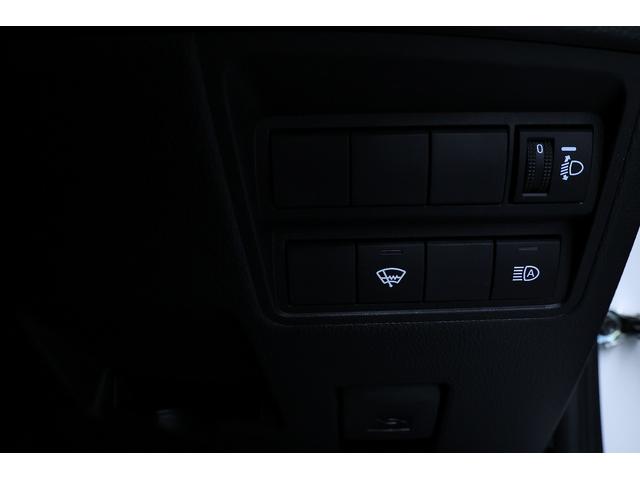 ヤリス Ｘ　アダプティブクルーズコントロール　オートハイビーム　オートエアコン　キーレスエントリー　レーンキープアシスト　パワステ　パワーウィンドウ　ＡＢＳ　エアバック　電動ミラー　スマートキー（15枚目）