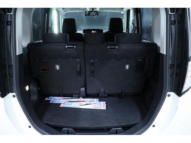 ルーミー カスタムＧ　両側電動スライドドア　クルーズコントロール　アイドリングストップ　ＥＴＣ　レーンキープアシスト　ナビゲーション　エアバック　オートエアコン　レンタカーアップ　ドライブレコーダー（11枚目）