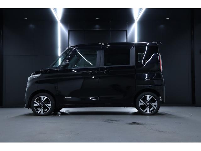 ルークス ハイウェイスター　Ｇターボ　両側電動スライドドア　全方位障害物センサー　アイドリングストップ　ＥＴＣ　オートエアコン　シートヒーター　純性アルミホイール　ナビゲーション　バックカメラ　キーレスエントリー　プッシュスタート（9枚目）