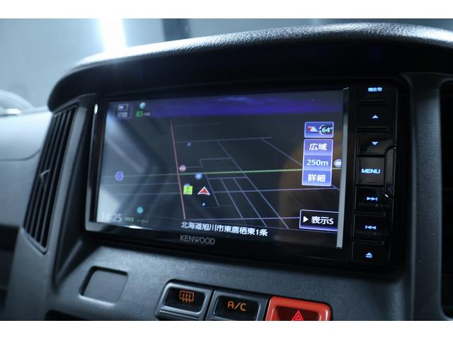 タウンエースバン ＧＬ　両側スライドドア　ＥＴＣ　エアコン　パワステ　パワーウィンドウ横滑り防止　ＡＢＳ　衝突被害軽減ブレーキ　ＴＶ　ナビゲーション　アイドリングストップ　障害物センサー　寒冷地仕様車（17枚目）