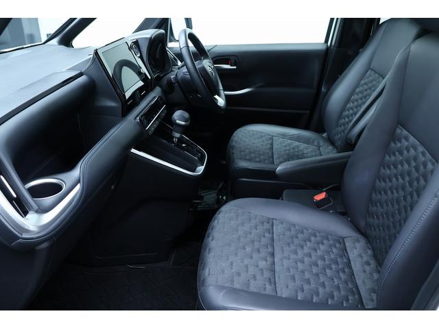 ヴォクシー Ｓ－Ｚ　寒冷地仕様　シートヒーター　リアオートエアコン　アップルカープレイ対応純正ナビ　両側パワースライドドア　デジタルインナーミラー　クルーズコントロール　ＥＴＣ（20枚目）