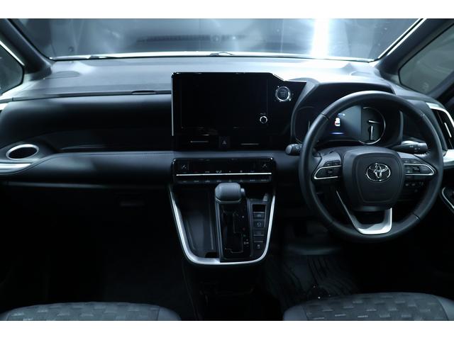 ヴォクシー Ｓ－Ｚ　寒冷地仕様　シートヒーター　リアオートエアコン　アップルカープレイ対応純正ナビ　両側パワースライドドア　デジタルインナーミラー　クルーズコントロール　ＥＴＣ（26枚目）