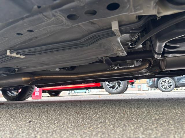 ソリオバンディット ハイブリッドＭＶ　純正８インチフルセグナビ　ＬＥＤヘッドライト　プッシュスタート　キーフリ―　クルーズコントロール　片側パワースライドドア　ステアリングリモコン　シートヒーター　スズキセーフティサポート（43枚目）