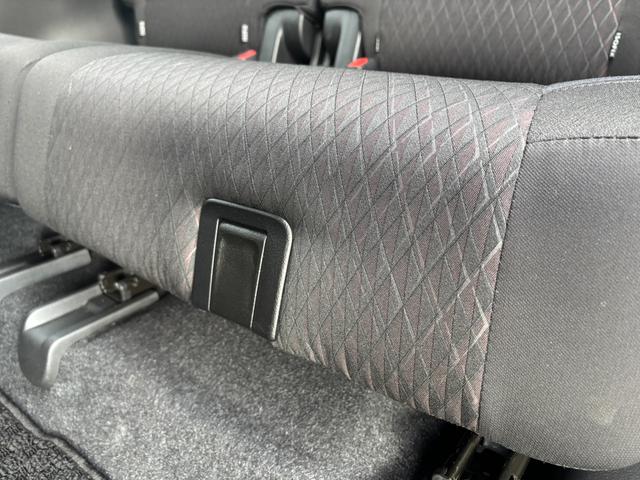 ソリオバンディット ハイブリッドＭＶ　純正８インチフルセグナビ　ＬＥＤヘッドライト　プッシュスタート　キーフリ―　クルーズコントロール　片側パワースライドドア　ステアリングリモコン　シートヒーター　スズキセーフティサポート（54枚目）