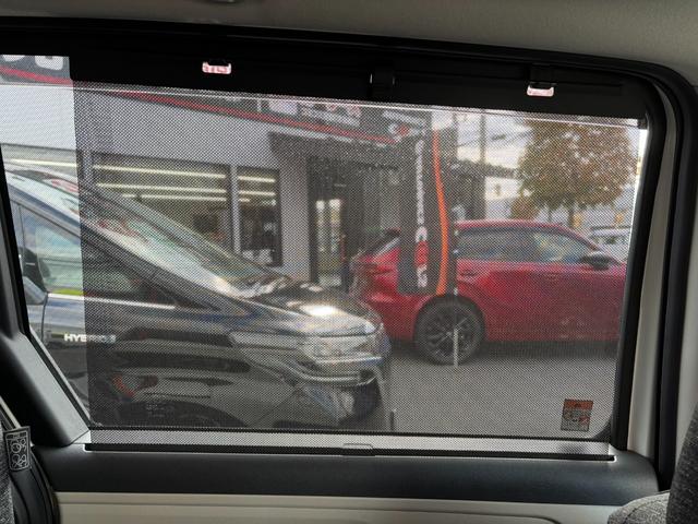 シエンタ ハイブリッドＺ　ストロングハイブリッド　純正フルセグナビ＆Ｂカメラ　ＴＶキャンセラー　両側パワースライド　純正エンスタ　トヨタセーフティセンス　ＢＳＭ　ＬＥＤヘッドライト　レーダークルーズコントロール　車線逸脱防止（55枚目）