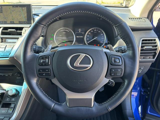 NX NX300h ワンオーナー LEDライト ムーンルーフ 純正フルセグTVナビ CD/DVD 全周囲カメラ ETC レザーシート シートヒーター&ベンチレーター BSM AAC Pバックドア プリクラッシュセーフティ(12枚目)