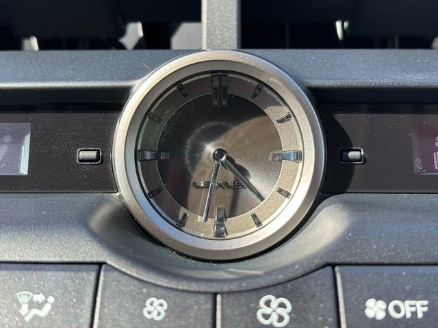 NX NX300h ワンオーナー LEDライト ムーンルーフ 純正フルセグTVナビ CD/DVD 全周囲カメラ ETC レザーシート シートヒーター&ベンチレーター BSM AAC Pバックドア プリクラッシュセーフティ(25枚目)