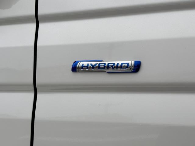 スペーシアカスタム ハイブリッドＸＳターボ　ターボ　純正フルセグナビ　全方位モニター　両側電動スライドドア　スズキセーフティサポート　アダプティブクルーズコントロール　ヘッドアップディスプレイ　運転席＆助手席シートヒーター　ステアリングヒーター（60枚目）