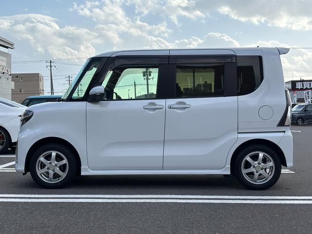 タント カスタムＲＳ　純正９型フルセグナビ　Ｂｌｕｅｔｏｏｔｈ　パノラマモニター　両側電動スライドドア　アダプティブクルーズコントロール　ロングスライドスイッチ　シートヒーター　純正ドラレコ　センターコンソール　ＥＴＣ（8枚目）