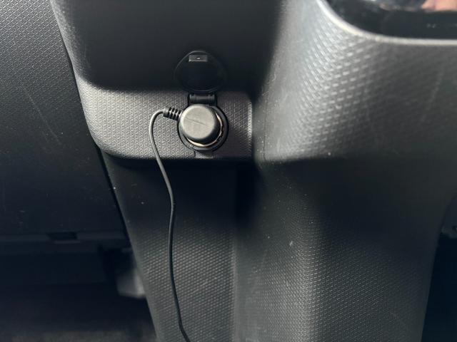 タント カスタムＲＳ　純正９型フルセグナビ　Ｂｌｕｅｔｏｏｔｈ　パノラマモニター　両側電動スライドドア　アダプティブクルーズコントロール　ロングスライドスイッチ　シートヒーター　純正ドラレコ　センターコンソール　ＥＴＣ（23枚目）