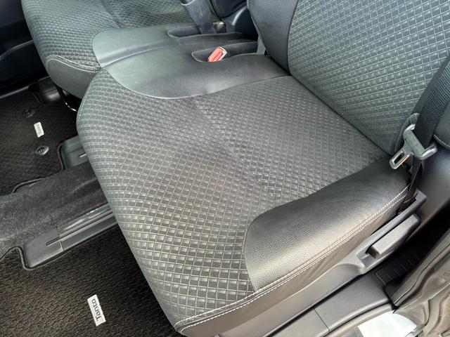 タント カスタムＲＳ　純正９型フルセグナビ　Ｂｌｕｅｔｏｏｔｈ　パノラマモニター　両側電動スライドドア　アダプティブクルーズコントロール　ロングスライドスイッチ　シートヒーター　純正ドラレコ　センターコンソール　ＥＴＣ（29枚目）