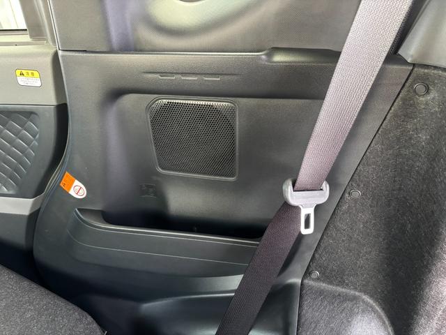 タント カスタムＲＳ　純正９型フルセグナビ　Ｂｌｕｅｔｏｏｔｈ　パノラマモニター　両側電動スライドドア　アダプティブクルーズコントロール　ロングスライドスイッチ　シートヒーター　純正ドラレコ　センターコンソール　ＥＴＣ（37枚目）