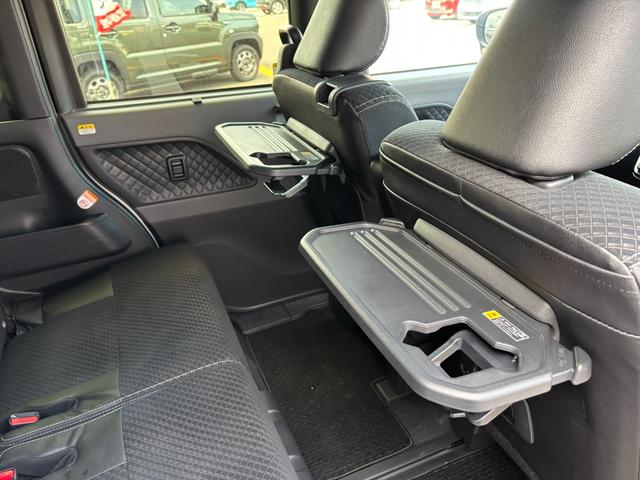 タント カスタムＲＳ　純正９型フルセグナビ　Ｂｌｕｅｔｏｏｔｈ　パノラマモニター　両側電動スライドドア　アダプティブクルーズコントロール　ロングスライドスイッチ　シートヒーター　純正ドラレコ　センターコンソール　ＥＴＣ（38枚目）