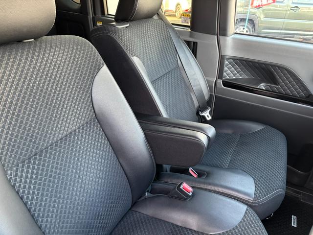 タント カスタムＲＳ　純正９型フルセグナビ　Ｂｌｕｅｔｏｏｔｈ　パノラマモニター　両側電動スライドドア　アダプティブクルーズコントロール　ロングスライドスイッチ　シートヒーター　純正ドラレコ　センターコンソール　ＥＴＣ（43枚目）