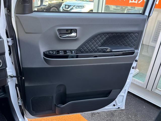 タント カスタムＲＳ　純正９型フルセグナビ　Ｂｌｕｅｔｏｏｔｈ　パノラマモニター　両側電動スライドドア　アダプティブクルーズコントロール　ロングスライドスイッチ　シートヒーター　純正ドラレコ　センターコンソール　ＥＴＣ（49枚目）