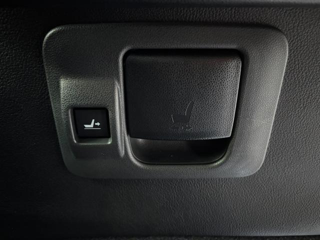 タント カスタムＲＳ　純正９型フルセグナビ　Ｂｌｕｅｔｏｏｔｈ　パノラマモニター　両側電動スライドドア　アダプティブクルーズコントロール　ロングスライドスイッチ　シートヒーター　純正ドラレコ　センターコンソール　ＥＴＣ（51枚目）