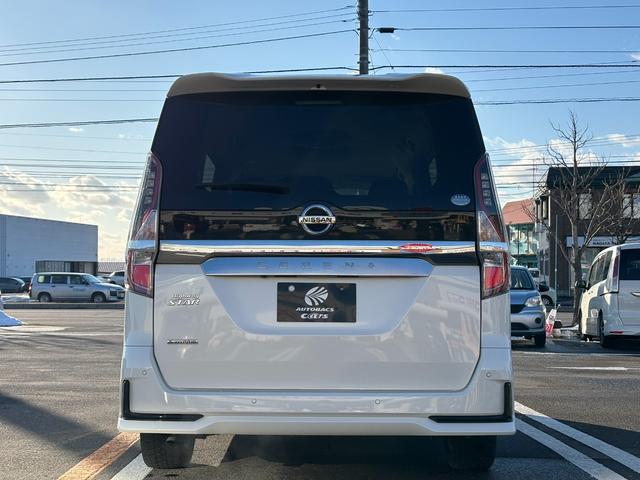 セレナ 純正ナビ 純正フリップダウンモニター アラウンドビューモニター プロパイロット 両側パワースライドドア レーダークルーズコントロール デジタルインナーミラー エマージェンシーブレーキ コーナーセンサー(15枚目)