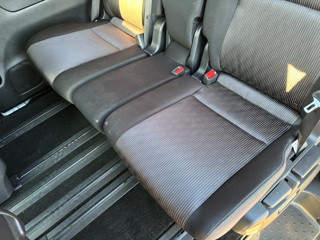 セレナ 純正ナビ 純正フリップダウンモニター アラウンドビューモニター プロパイロット 両側パワースライドドア レーダークルーズコントロール デジタルインナーミラー エマージェンシーブレーキ コーナーセンサー(37枚目)