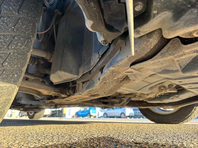 セレナ 純正ナビ 純正フリップダウンモニター アラウンドビューモニター プロパイロット 両側パワースライドドア レーダークルーズコントロール デジタルインナーミラー エマージェンシーブレーキ コーナーセンサー(72枚目)