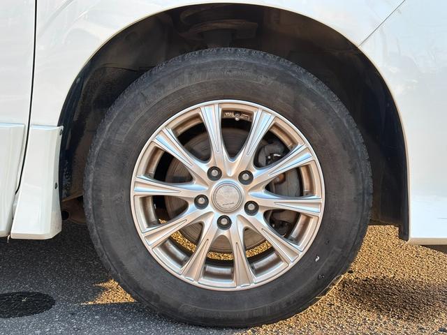 セレナ 純正ナビ 純正フリップダウンモニター アラウンドビューモニター プロパイロット 両側パワースライドドア レーダークルーズコントロール デジタルインナーミラー エマージェンシーブレーキ コーナーセンサー(76枚目)