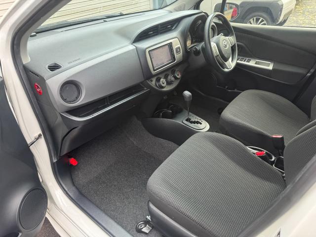 ヴィッツ F TRDスポーツパッケージ 4WD 純正ナビ Bカメラ スマートキーEgスターター ETC LEDヘッドライト フォグランプ(45枚目)