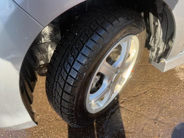 ムーヴ カスタム　ＲＳ　ＳＡ　ターボ　４ＷＤ　スマートアシスト　社外ナビ　地デジ　スマートキー　Ｅｇスターター　革調シートカバー　ミラー型前後ドラレコ　ＬＥＤヘッド　夏１５インチ純正ＡＷ　ヨコハマＩＧ７０　２０２５年製１４インチ（3枚目）