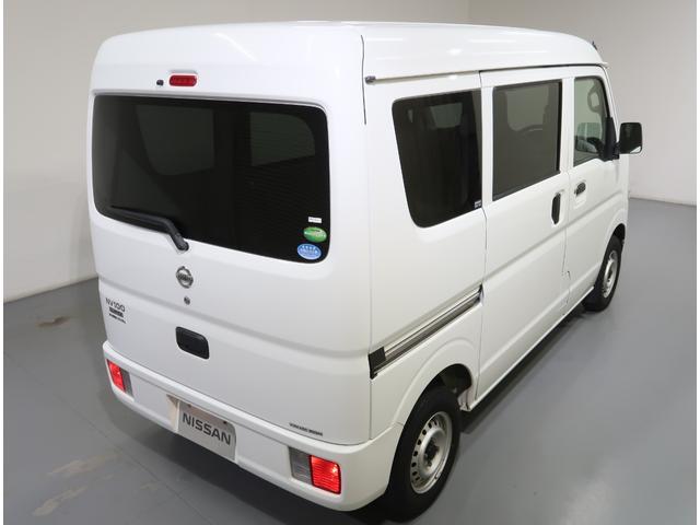 ＮＶ１００クリッパーバン ＤＸ　６６０　ＤＸ　ハイルーフ　５ＡＧＳ車　４ＷＤ　エアコン　パワステ　キ－レス　プライバシーガラス（32枚目）