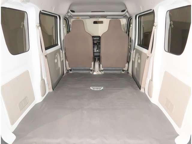 NV100クリッパーバン DX 660 DX ハイルーフ 4WD エアコン パワステ キ-レス プライバシーガラス 寒冷地仕様 衝突安全ボディ ワンオーナー エアバッグ ABS(16枚目)