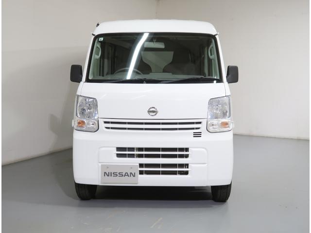 NV100クリッパーバン DX 660 DX ハイルーフ 4WD エアコン パワステ キ-レス プライバシーガラス 寒冷地仕様 衝突安全ボディ ワンオーナー エアバッグ ABS(27枚目)