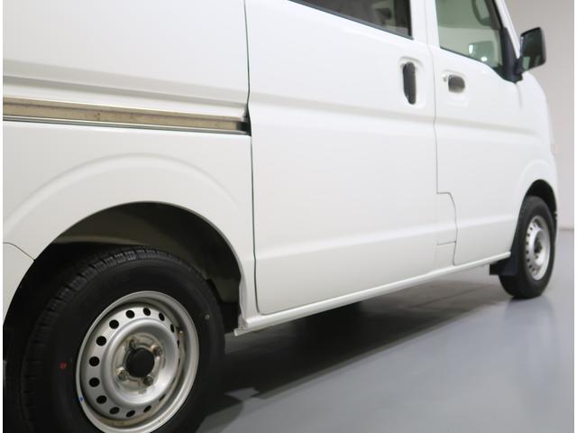 NV100クリッパーバン DX 660 DX ハイルーフ 4WD エアコン パワステ キ-レス プライバシーガラス 寒冷地仕様 衝突安全ボディ ワンオーナー エアバッグ ABS(35枚目)