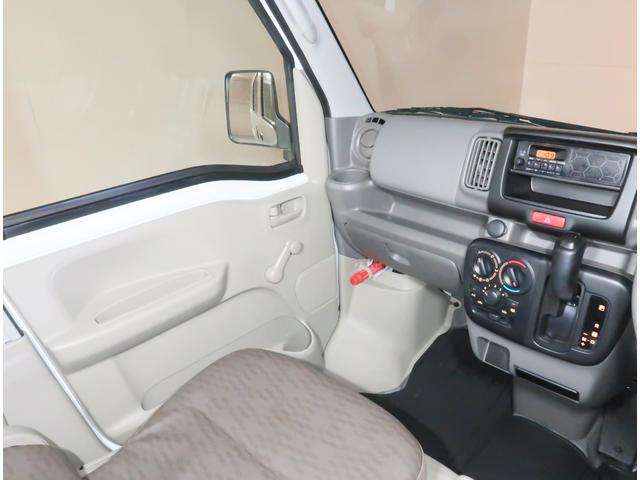 NV100クリッパーバン DX 660 DX ハイルーフ 4WD エアコン パワステ キ-レス プライバシーガラス 寒冷地仕様 衝突安全ボディ ワンオーナー エアバッグ ABS(46枚目)