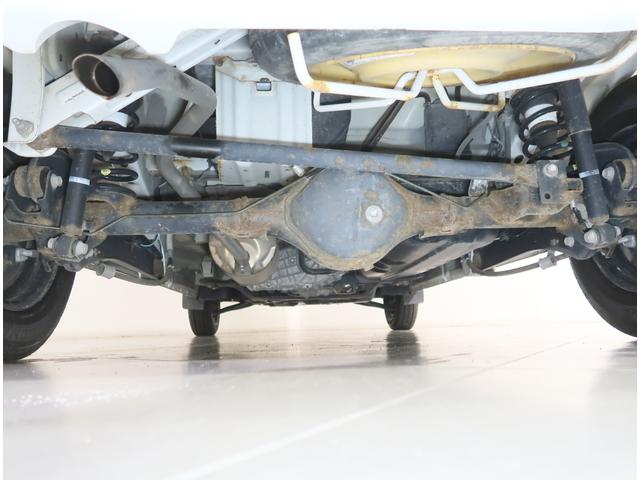 NV100クリッパーバン DX 660 DX ハイルーフ 4WD エアコン パワステ キ-レス プライバシーガラス 寒冷地仕様 衝突安全ボディ ワンオーナー エアバッグ ABS(68枚目)