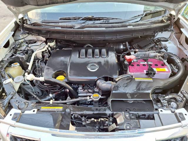 エクストレイル ２０ＧＴ　エクストリーマーＸ　４ＷＤ　本州仕入　スマートキー　ディーゼルターボ　クルーズコントロール　オートライト　切り替え式４ＷＤ　パイパールーフレール　ＨＩＤ　横滑り防止機能（30枚目）