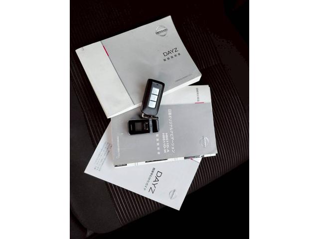 デイズ ハイウェイスター　Ｇ　４ＷＤ　純正ナビフルセグテレビ　アラウンドビューモニター　アイドリングストップ　スマートキー　ＨＩＤ　シートヒーター　オートライト　リモコンスターター（25枚目）