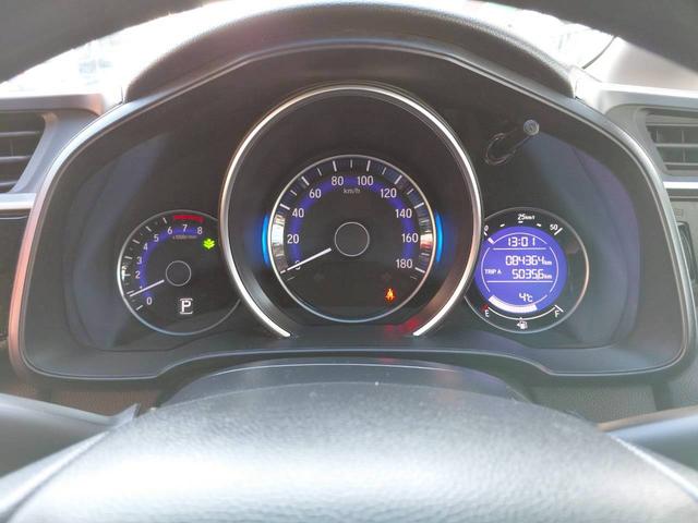 フィット １３Ｇ・Ｆパッケージ　４ＷＤ　ディスプレイオーディオ　ワンセグテレビ　バックカメラ　スマートキー　アイドリングストップ　寒冷地仕様　前席シートヒーター（22枚目）