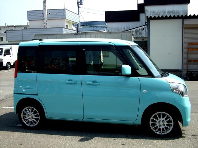 X 4WD 左側パワースライドドア プッシュスタート スマートキー アイドリングストップ 純正CDデッキ ETC オートエアコン ドアバイザー ABS 社外14インチアルミ(6枚目)