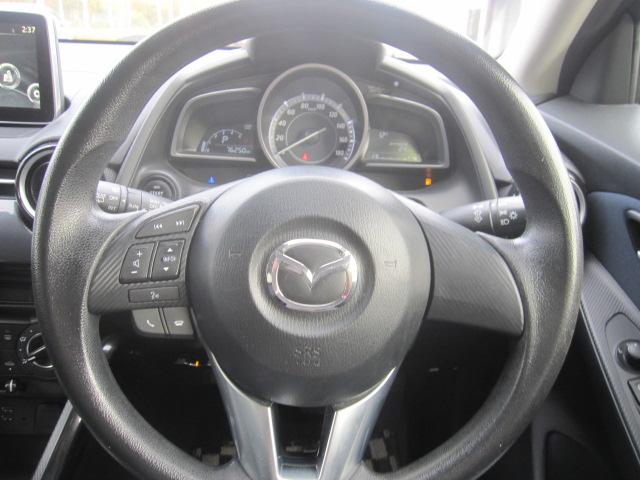 デミオ ＸＤ　４ＷＤ　純正ナビ　ブルートゥース　バックカメラ　ドライブレコーダー　プッシュスタート　スマートキー　エンジンスターター　ＬＥＤヘッドライト　アイドリングストップ　ＵＳＢ　ウインカーミラー（9枚目）