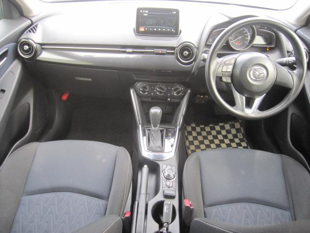 デミオ ＸＤ　４ＷＤ　純正ナビ　ブルートゥース　バックカメラ　ドライブレコーダー　プッシュスタート　スマートキー　エンジンスターター　ＬＥＤヘッドライト　アイドリングストップ　ＵＳＢ　ウインカーミラー（17枚目）